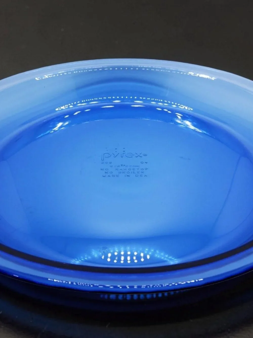 vintage pyrex 9